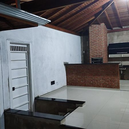 Casa Para Temporada 900 Metros Do Termas Dos Laranjais Villa Olímpia Kültér fotó