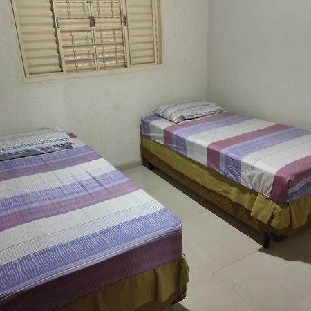 Casa Para Temporada 900 Metros Do Termas Dos Laranjais Villa Olímpia Kültér fotó